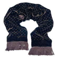 Load image into Gallery viewer, LOUIS VUITTON velvet scarf
