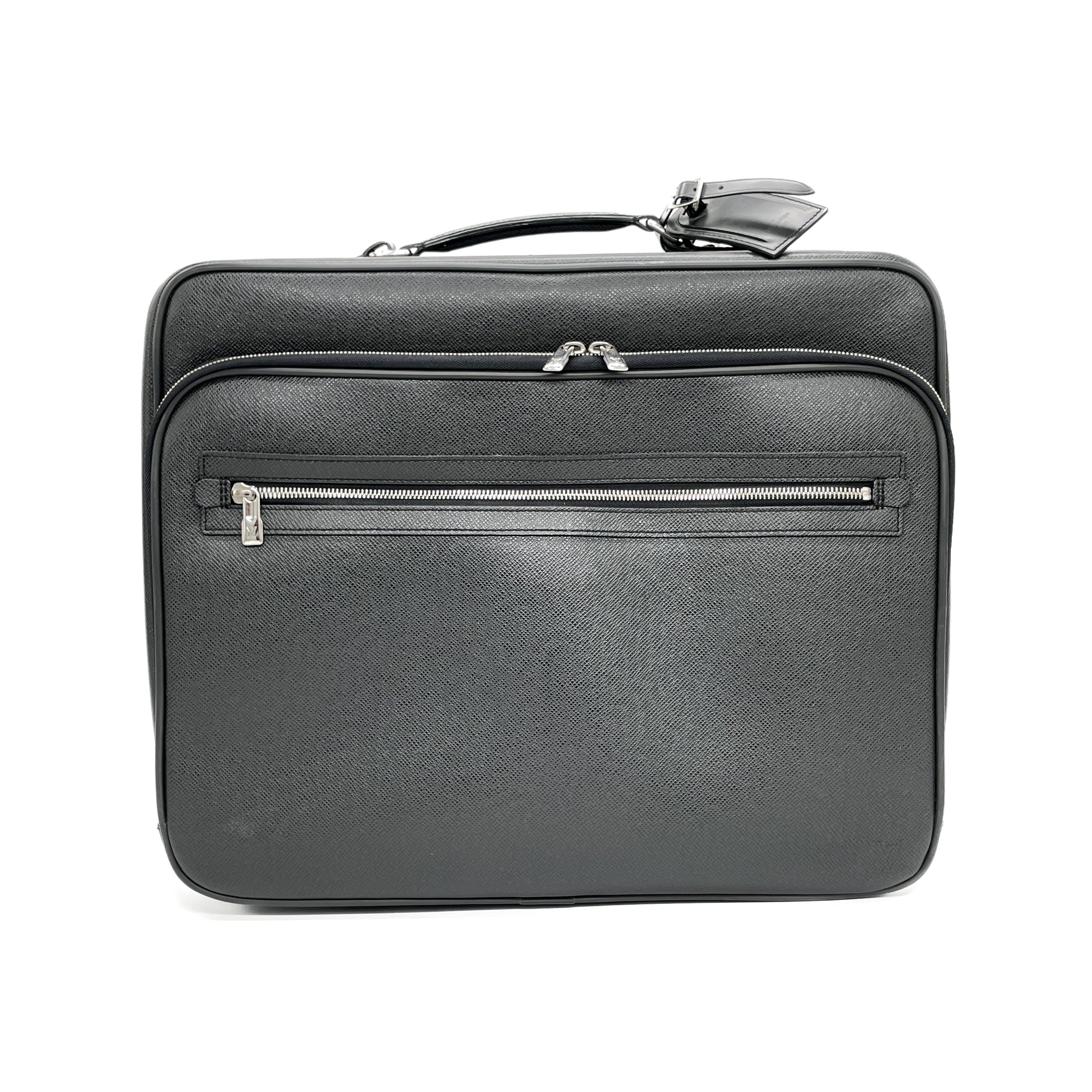 Second Hand Louis Vuitton Pilot Bags