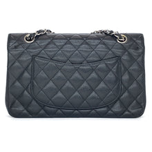 Load image into Gallery viewer, CHANEL Pre-owned, classic medium double flap caviar SHW, 2005-2006
