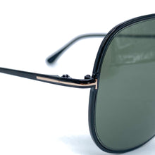 Load image into Gallery viewer, TOM FORD Sunglasses
