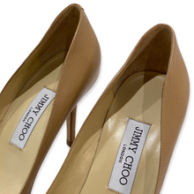 Load image into Gallery viewer, JIMMY CHOO Gilbert leather pumps, beige
